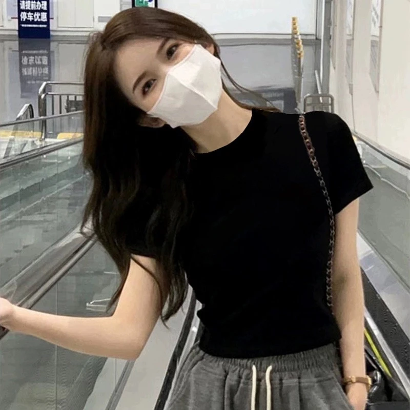 黑色短袖t恤女爆款2025新款修身显瘦短款露脐纯色辣妹上衣小个子