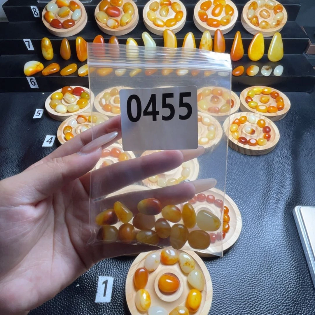 小***杰手串未镶嵌和田玉