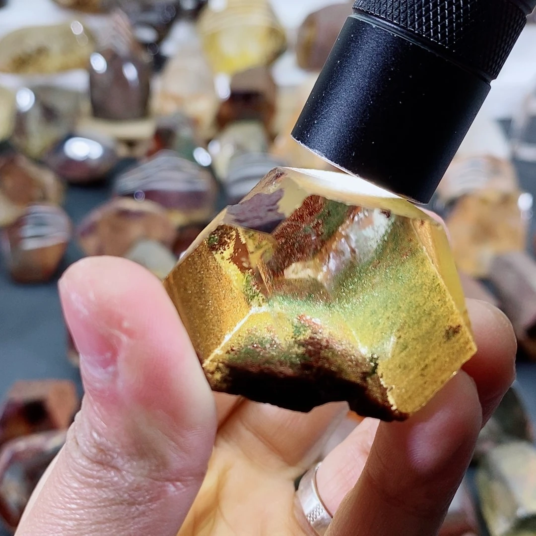 【闪购商品】水晶车挂未镶嵌8**7天然水晶原石