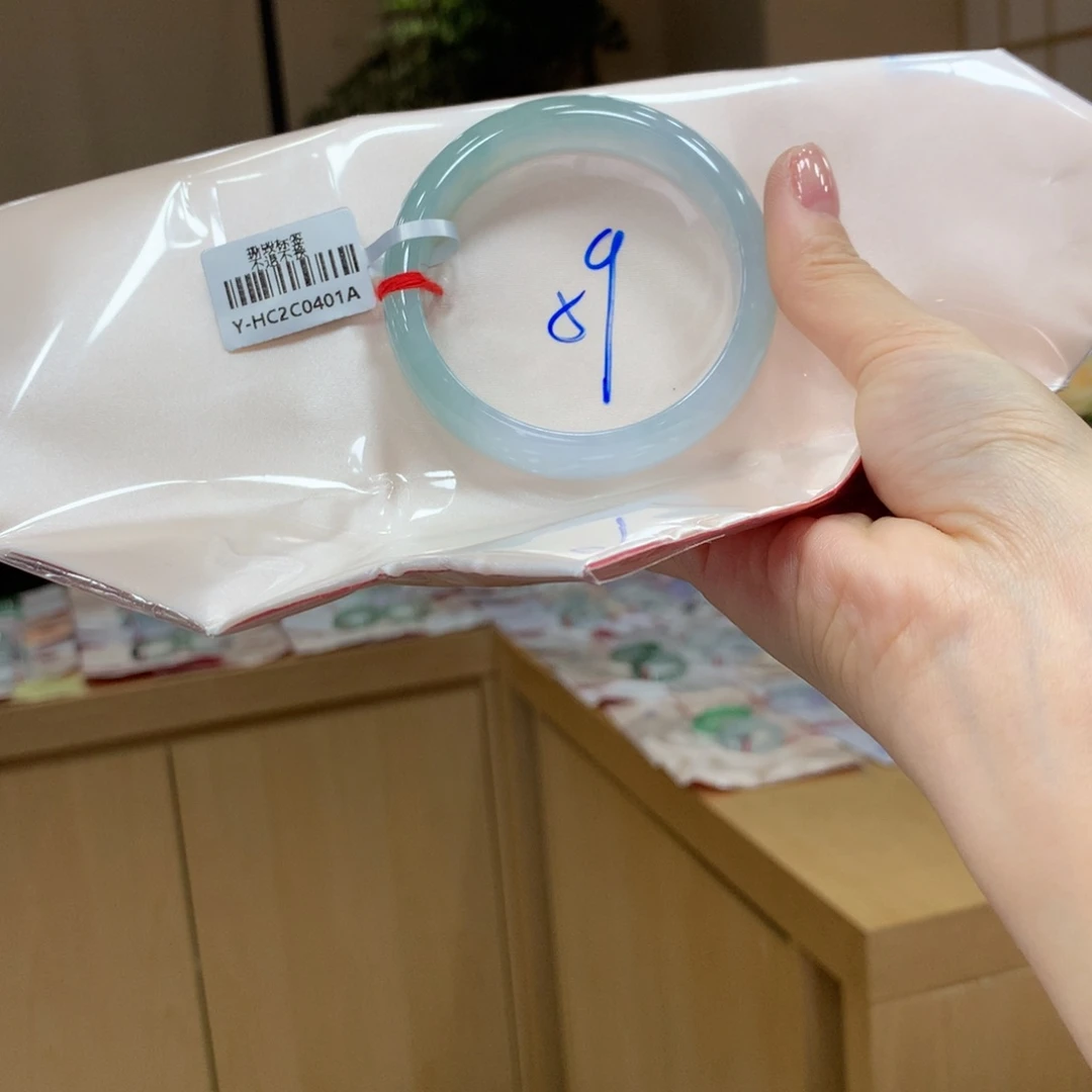 未镶嵌手镯翡翠不退不换