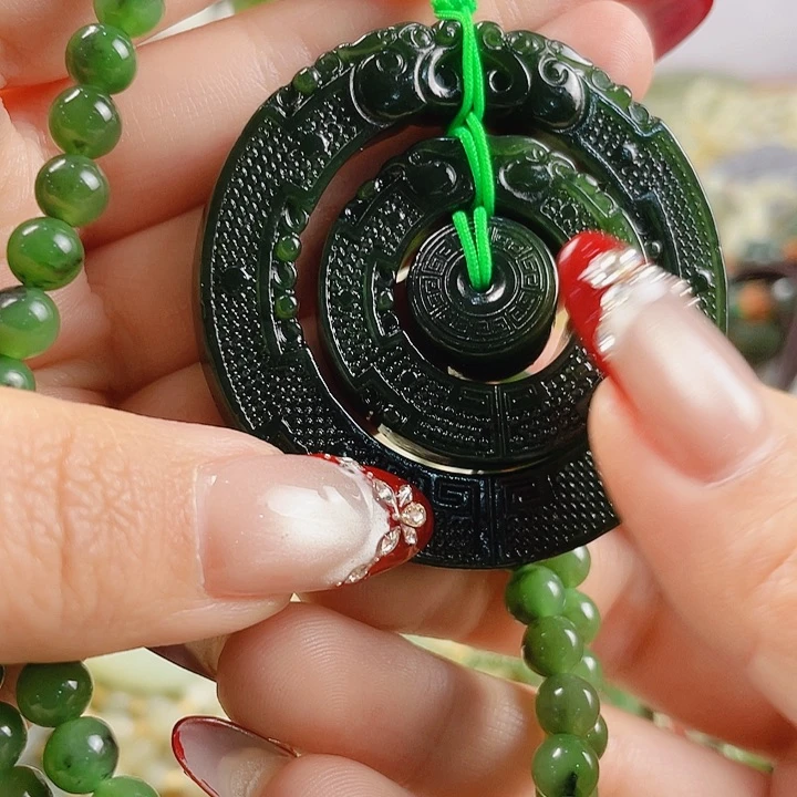 未镶嵌和田玉挂件