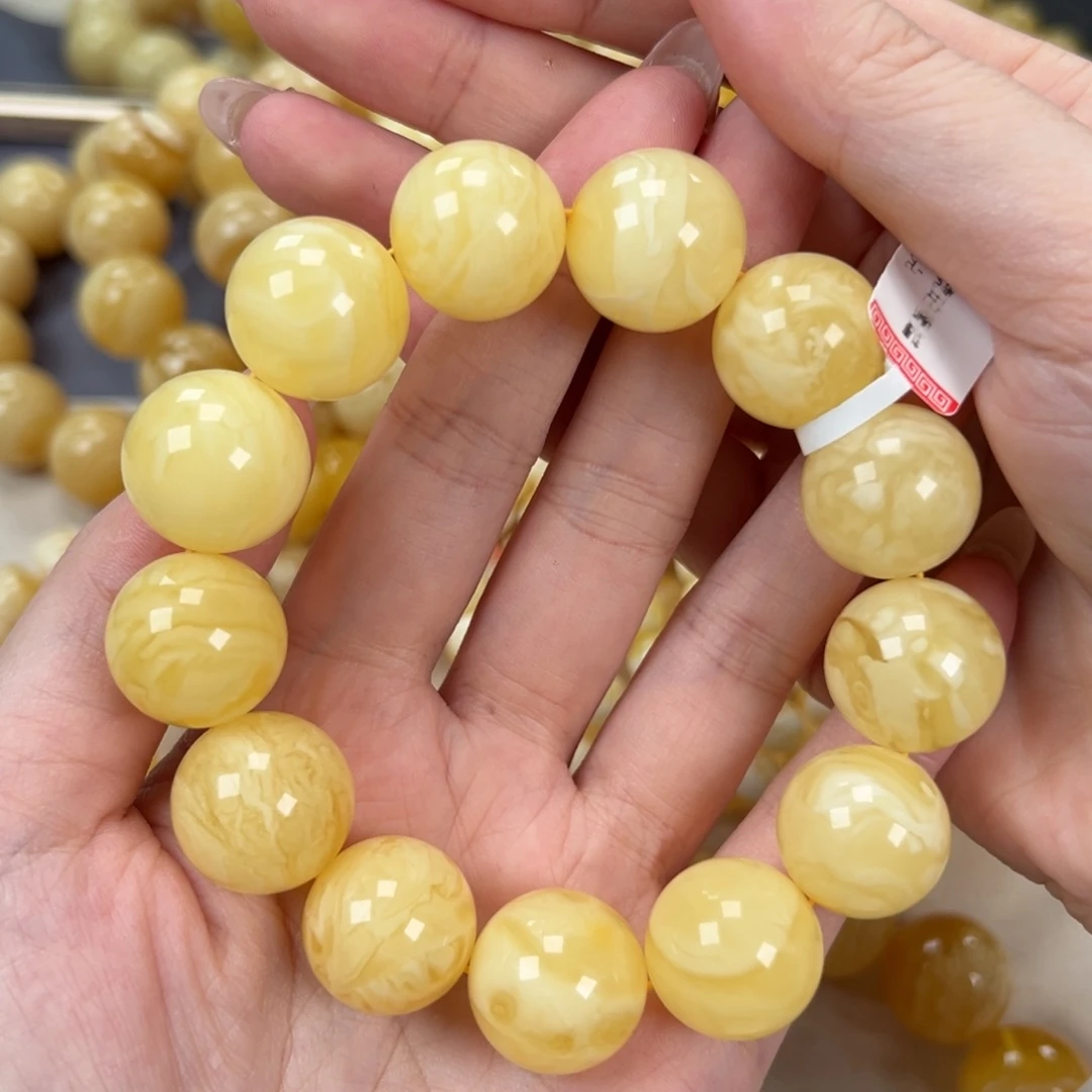 柒***o手链琥珀未镶嵌46.4白蜡