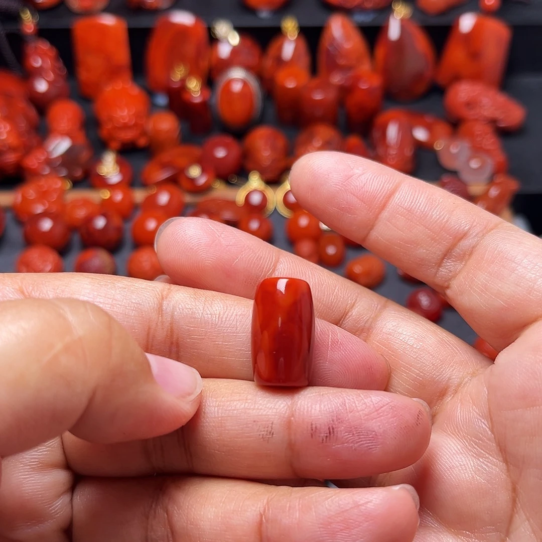 南红玛瑙未镶嵌配饰火焰纹桶珠直径11mm