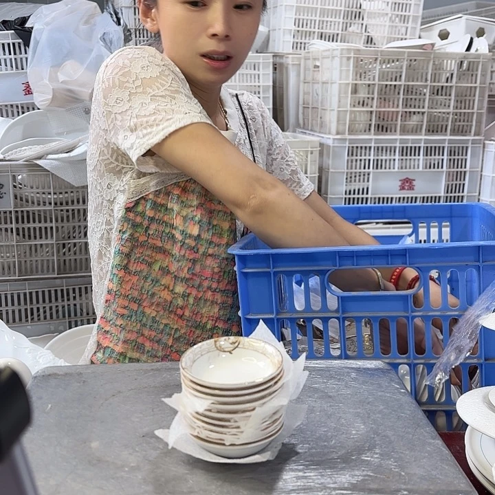 碟十个i161微瑕产品介意勿拍…