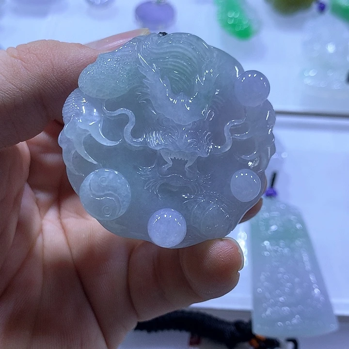 翡翠未镶嵌颈饰天然翡翠A货吊坠