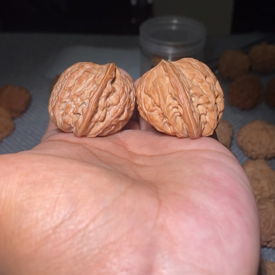 吊坠桃核磨盘异性