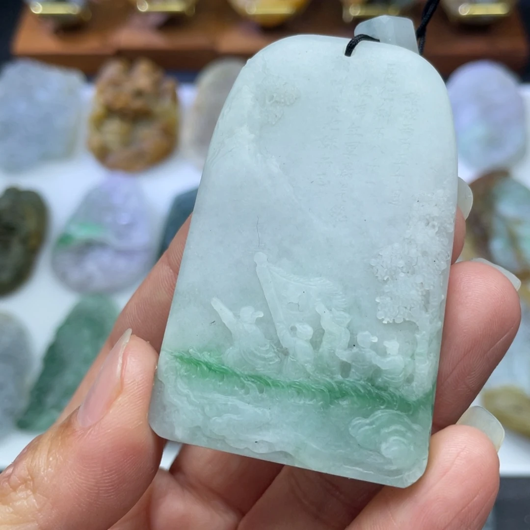 定制翡翠未镶嵌山水