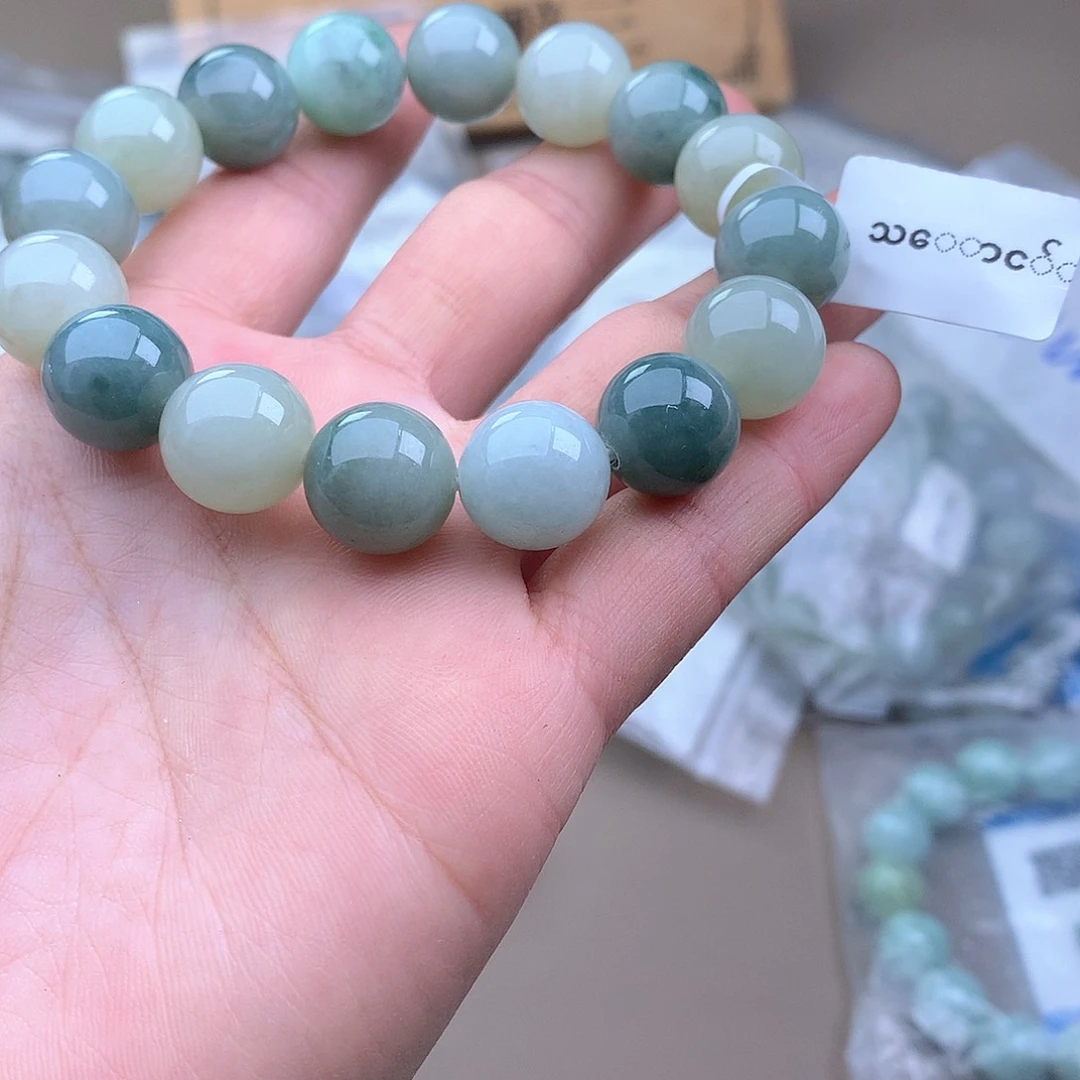 未镶嵌手串定制翡翠