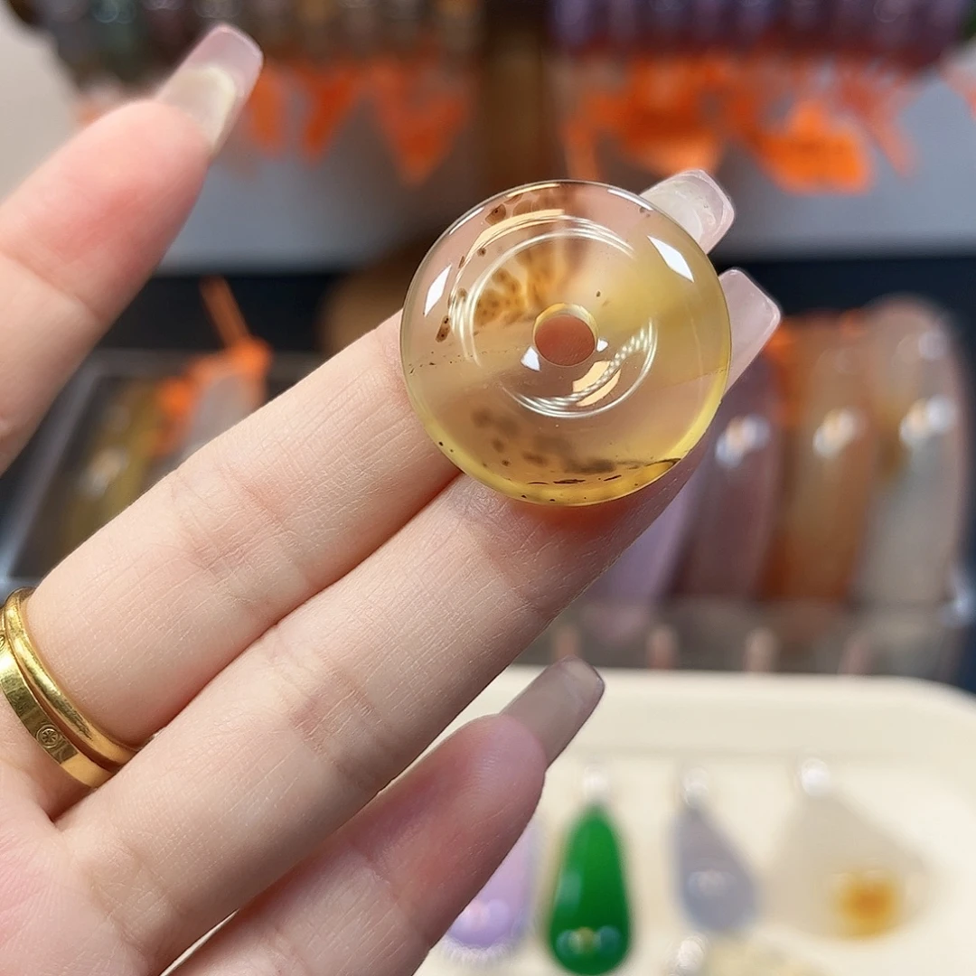 玛瑙/玉髓未镶嵌颈饰