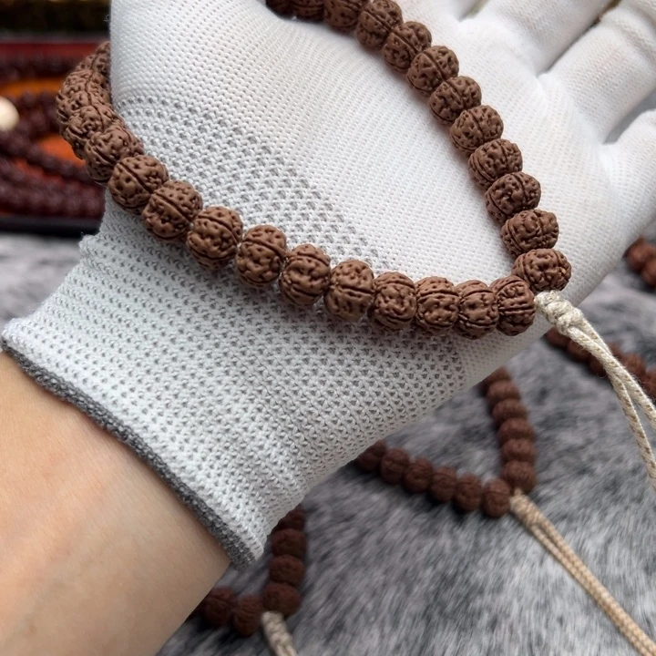 一***。金刚菩提吊坠老树王10