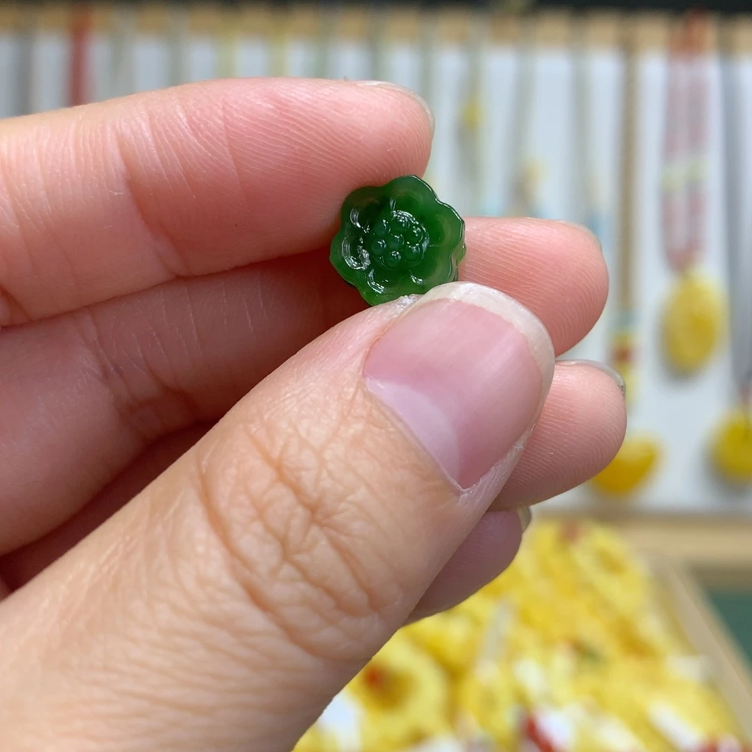 和田玉（碧玉）未镶嵌珠宝半成品配饰