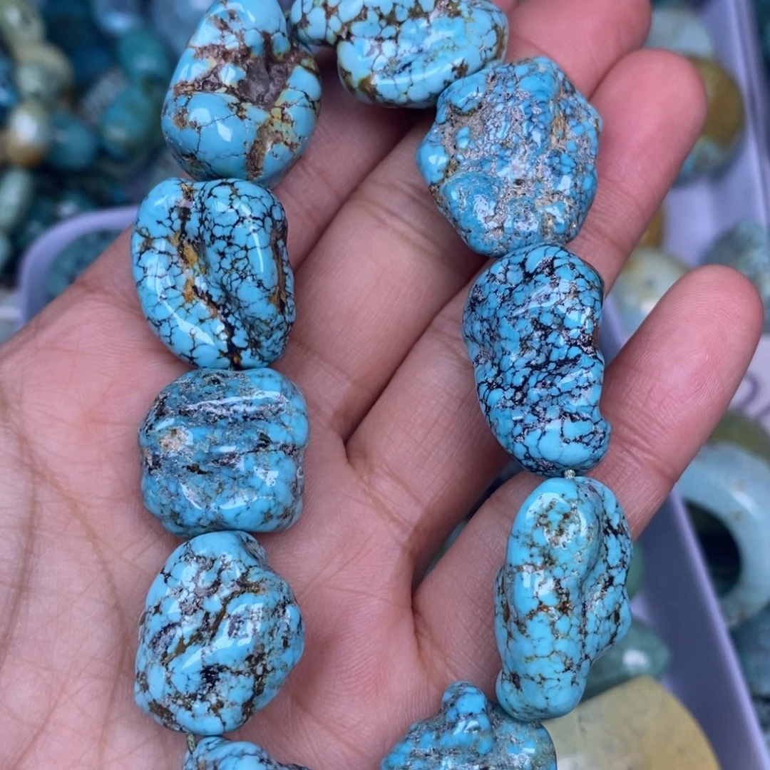 绿松石未镶嵌挂件