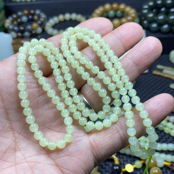 和田玉未镶嵌手链