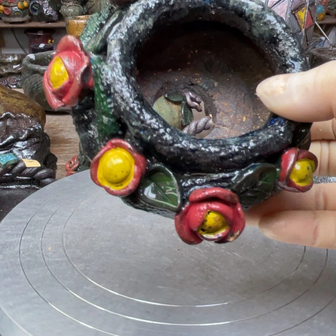 红陶粗砂陶瓷花盆