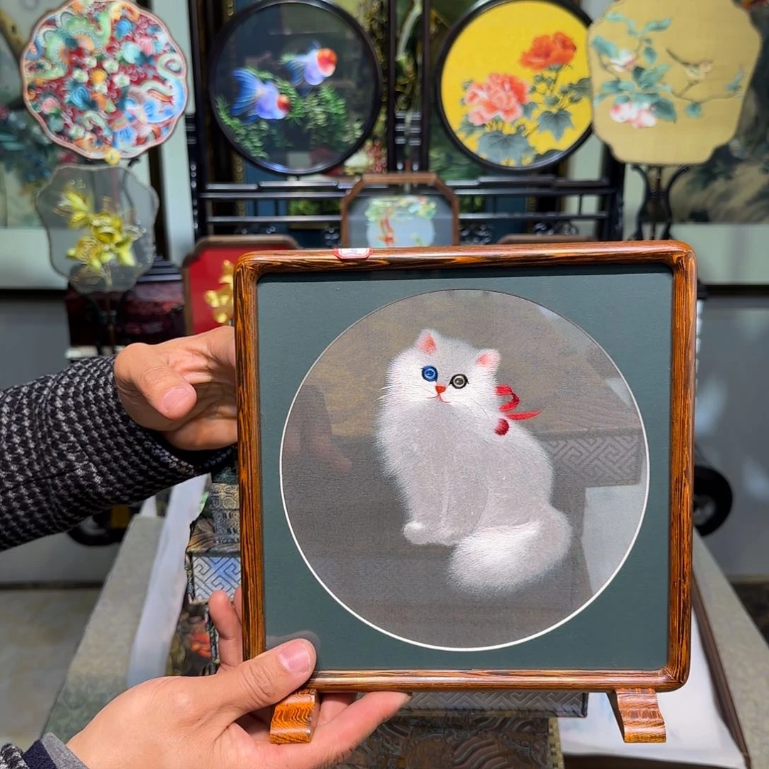 刺绣刺绣工艺精湛