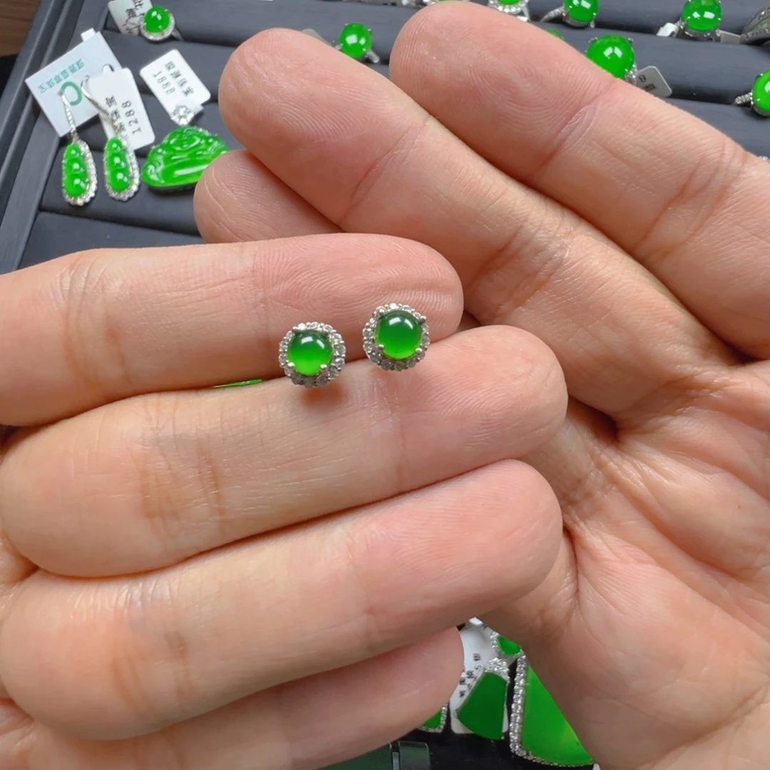 A***y翡翠银S925镶嵌颈饰