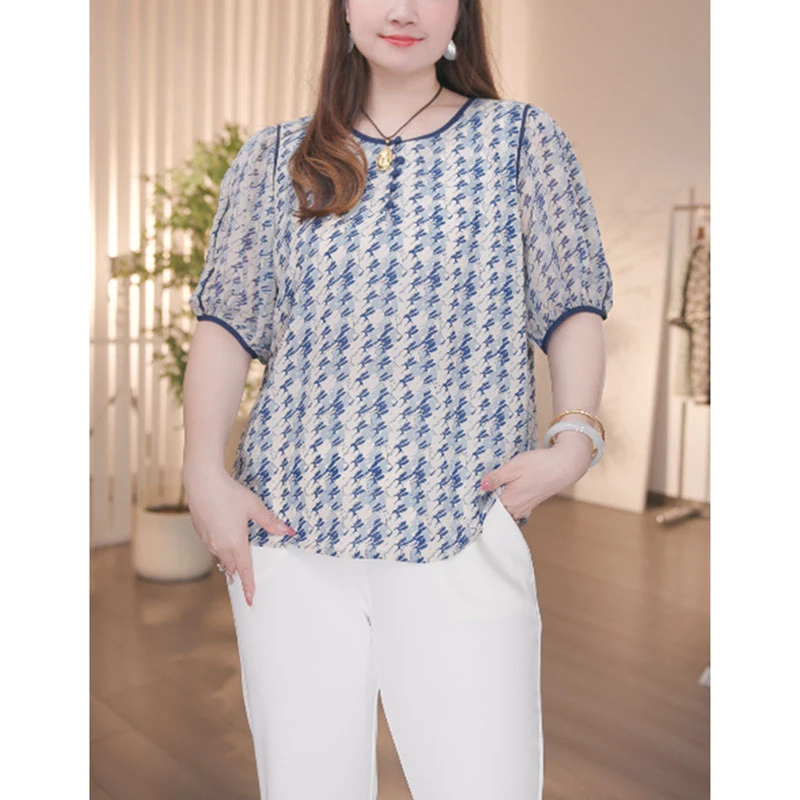 大码女装蔚蓝时尚设计感宽松花色印花圆领蓝色短袖衬衫百搭
