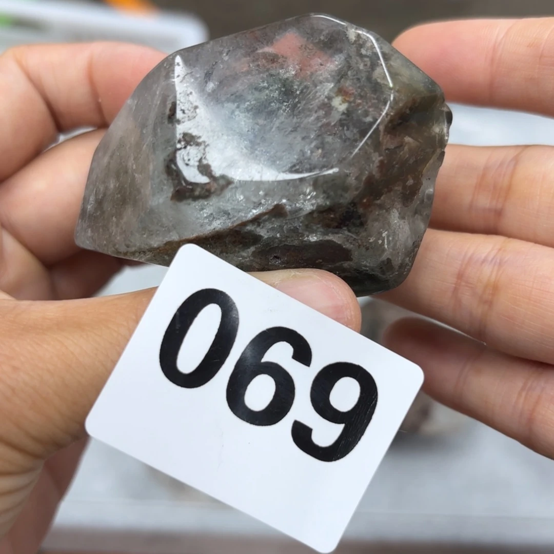 未镶嵌水晶大型摆件（非配饰）