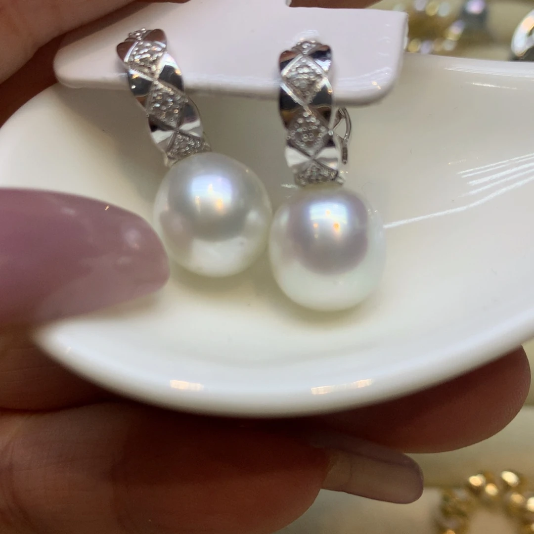 银S925镶嵌耳饰海水珍珠