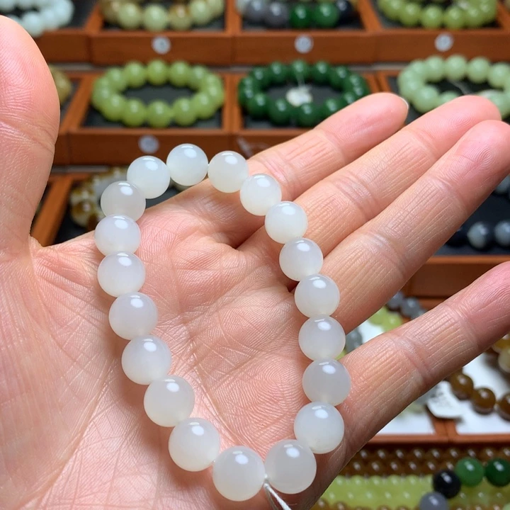 和田玉手串未镶嵌