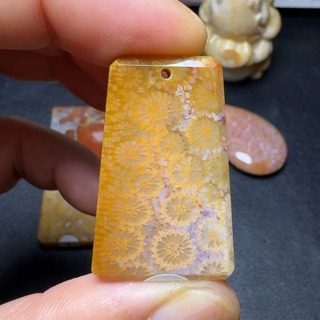 硅化玉纯天然色有机玉石保真色合金