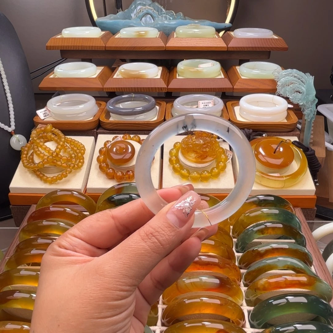 蛇纹石玉未镶嵌51-53