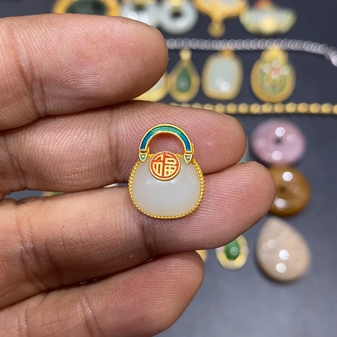 和田玉颈饰银S925镀金镶嵌