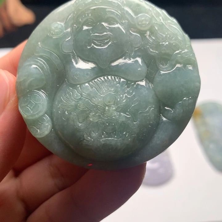 翡翠未镶嵌颈饰财爷54