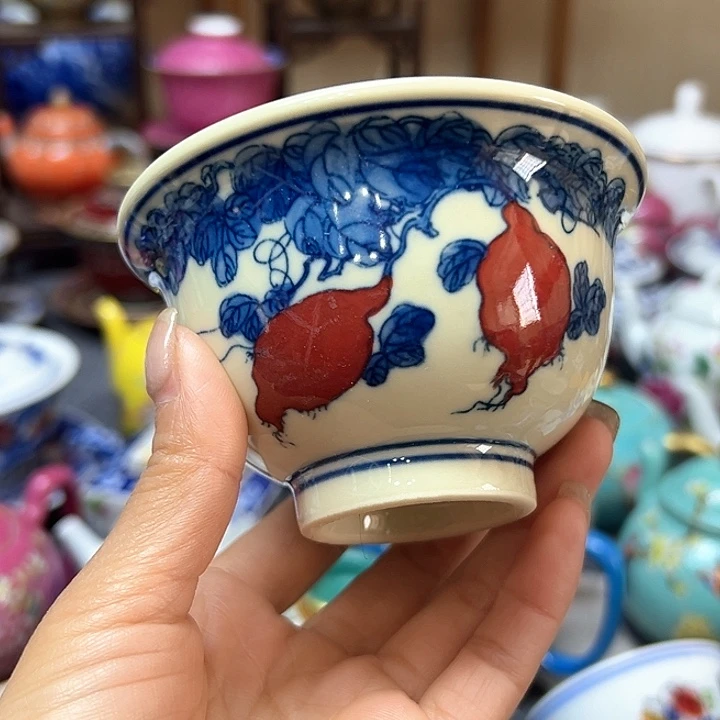 在干嘛，不敢看．他人