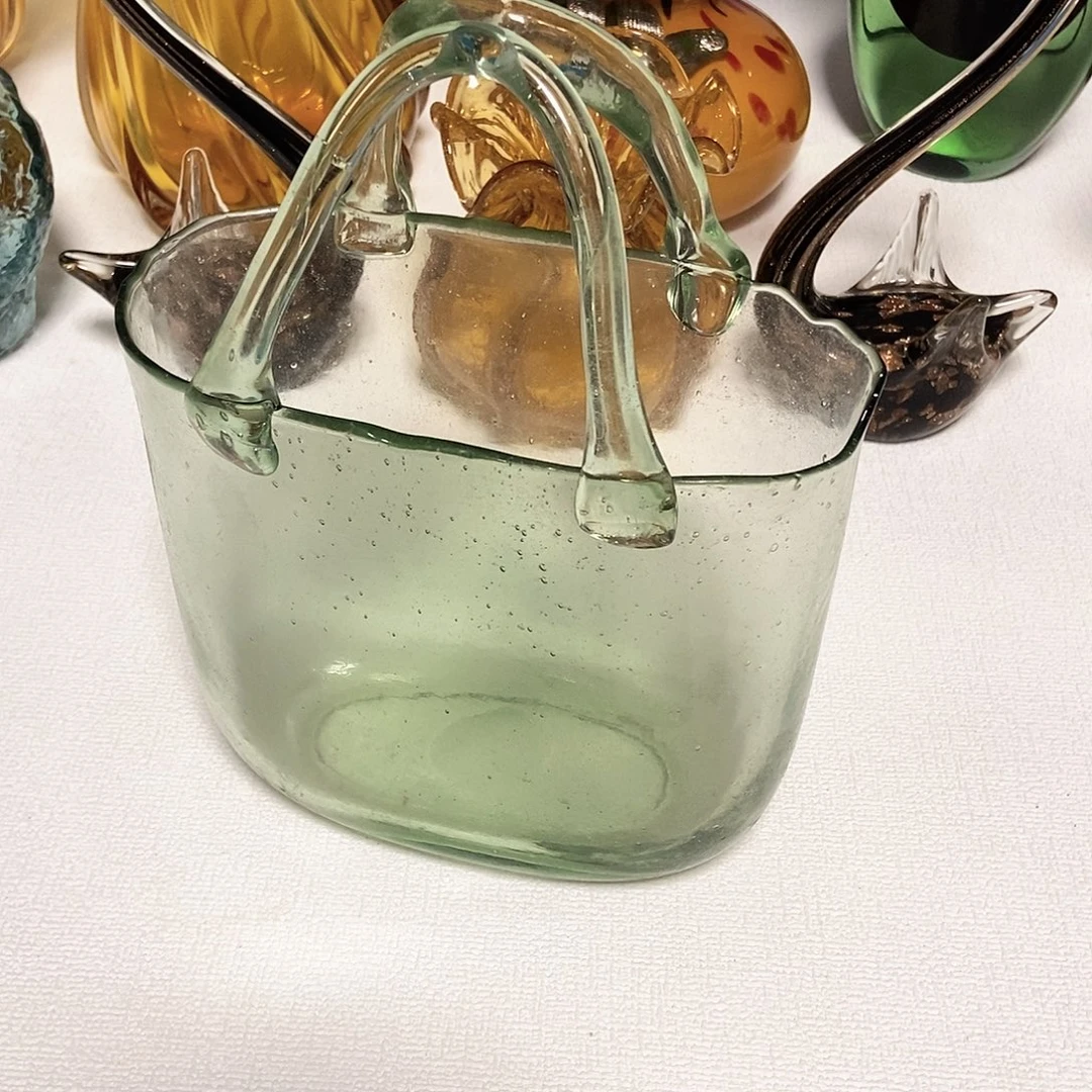 绿色气泡琉璃花瓶