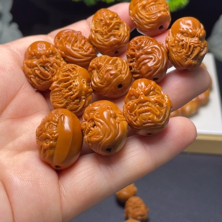 橄榄核吊坠吞噬恶生