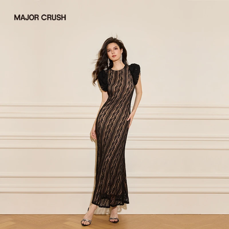 MAJOR CRUSH夏季气质性感优雅名媛时尚显瘦黑色蕾丝连衣裙6973