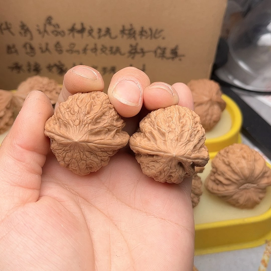 文玩核桃把件火**猫铁锤36补发