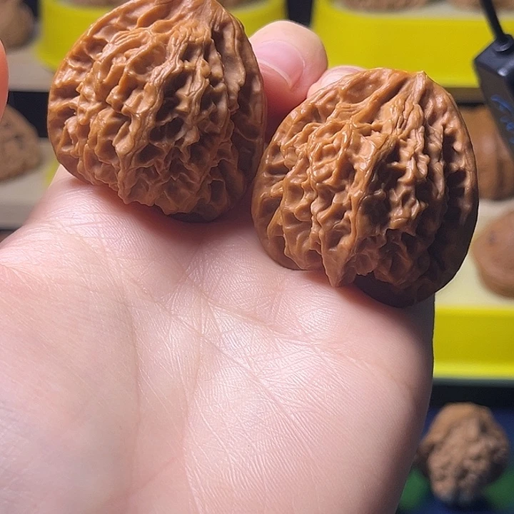 吊坠文玩核桃鹤度岭