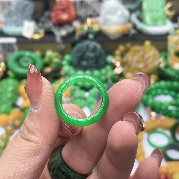 翡翠未镶嵌手链戒指干青处理13