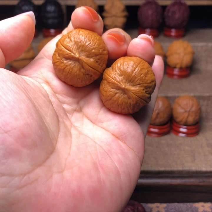 把件橄榄核33粗筋小钢蛋30