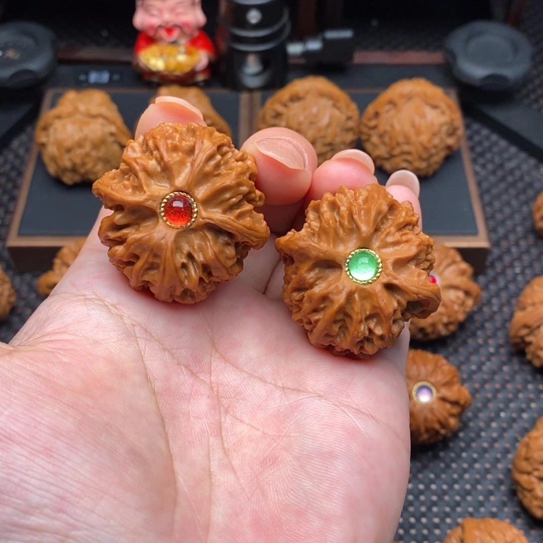 啊***隔把件文玩核桃苹果