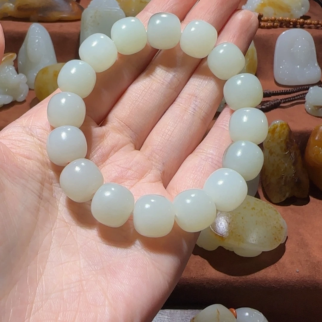 谷***山手链未镶嵌和田玉