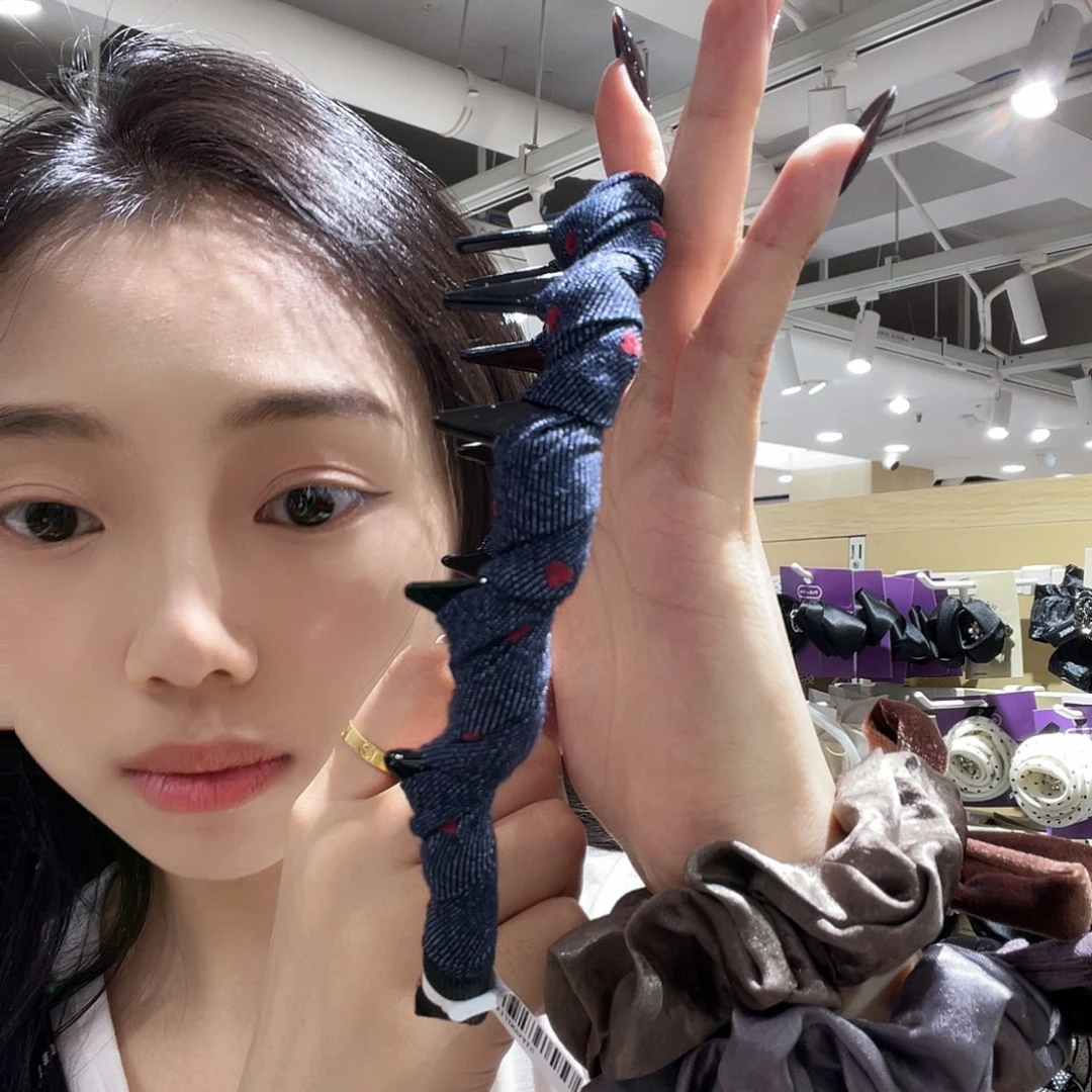 铁合金树脂牛仔爱心带齿发箍