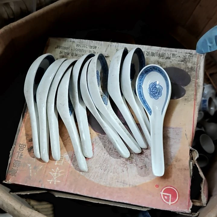 盘子碗茶壶啥都有10个