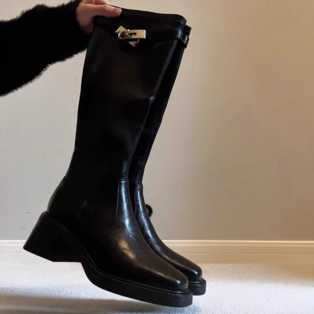 羊皮版~2025年真皮金属扣长筒靴女时尚粗跟高筒瘦瘦靴骑士靴厚底