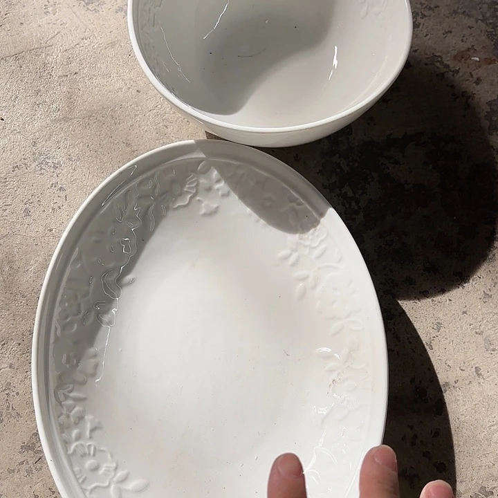 碟微瑕介意勿拍……2个