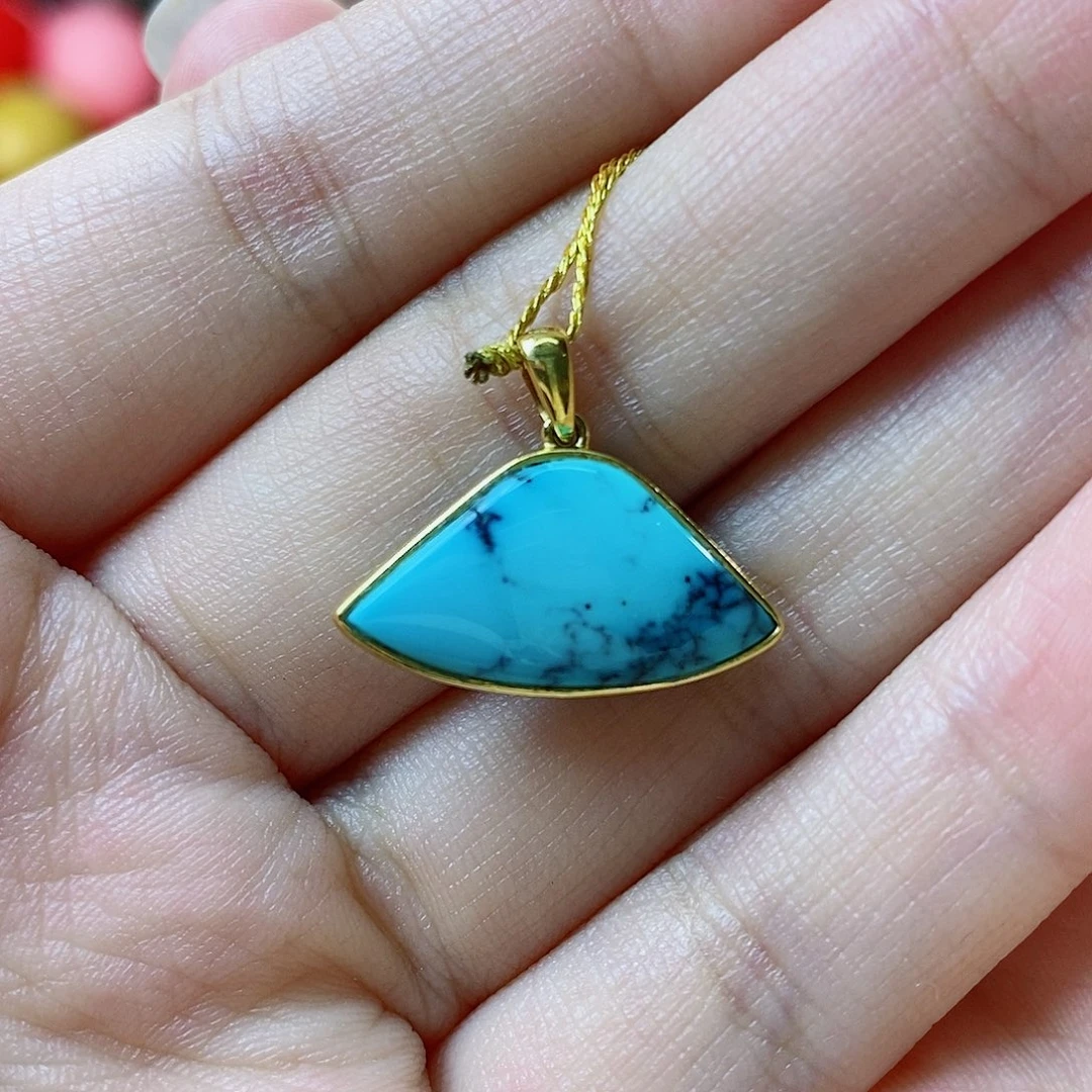 绿松石18K金镶嵌珠宝奇石