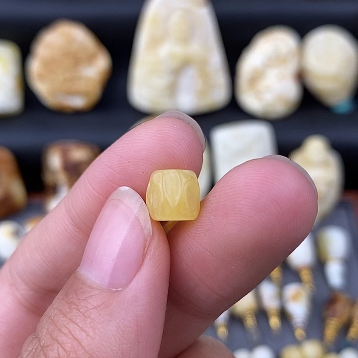 琥珀未镶嵌裸石8百香单珠