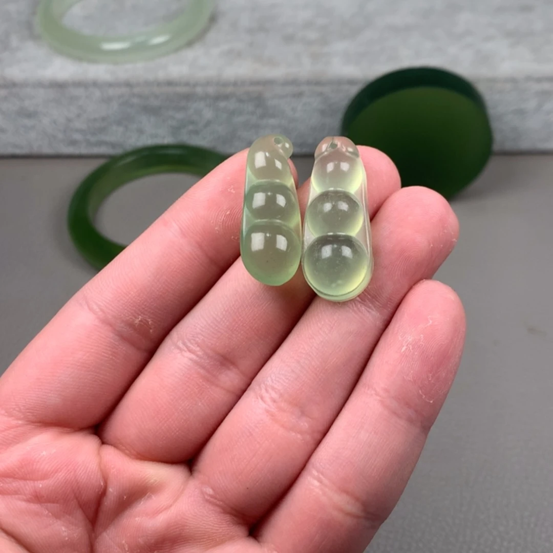 【闪购商品】未镶嵌蛇纹石玉岫玉