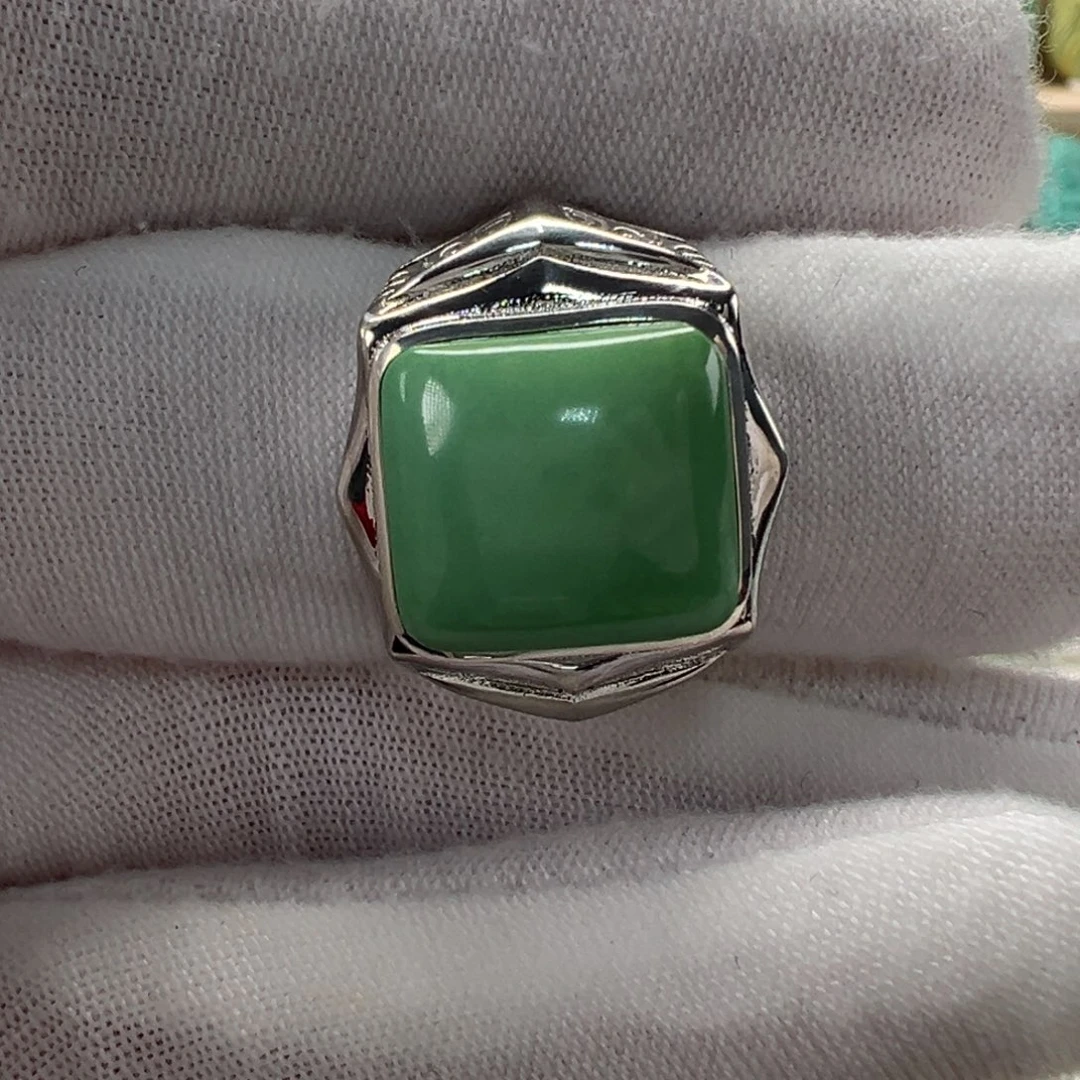 银S925镶嵌绿松石戒指