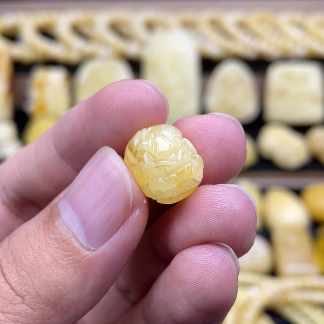 喵***嗷裸石琥珀未镶嵌琥珀蜜蜡