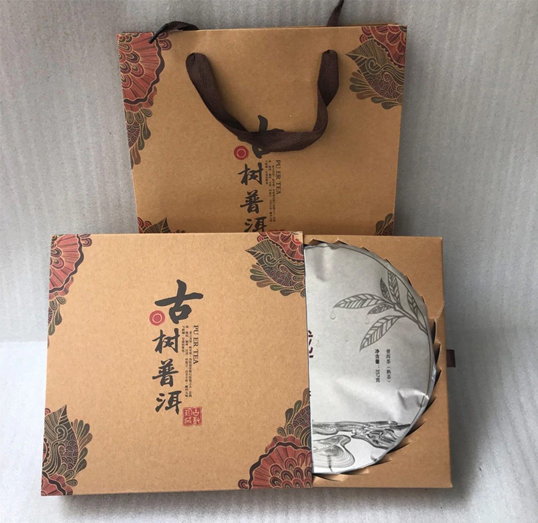 云南特产熟茶357克越陈越香饼茶叶牛皮纸礼盒装茶饼礼盒