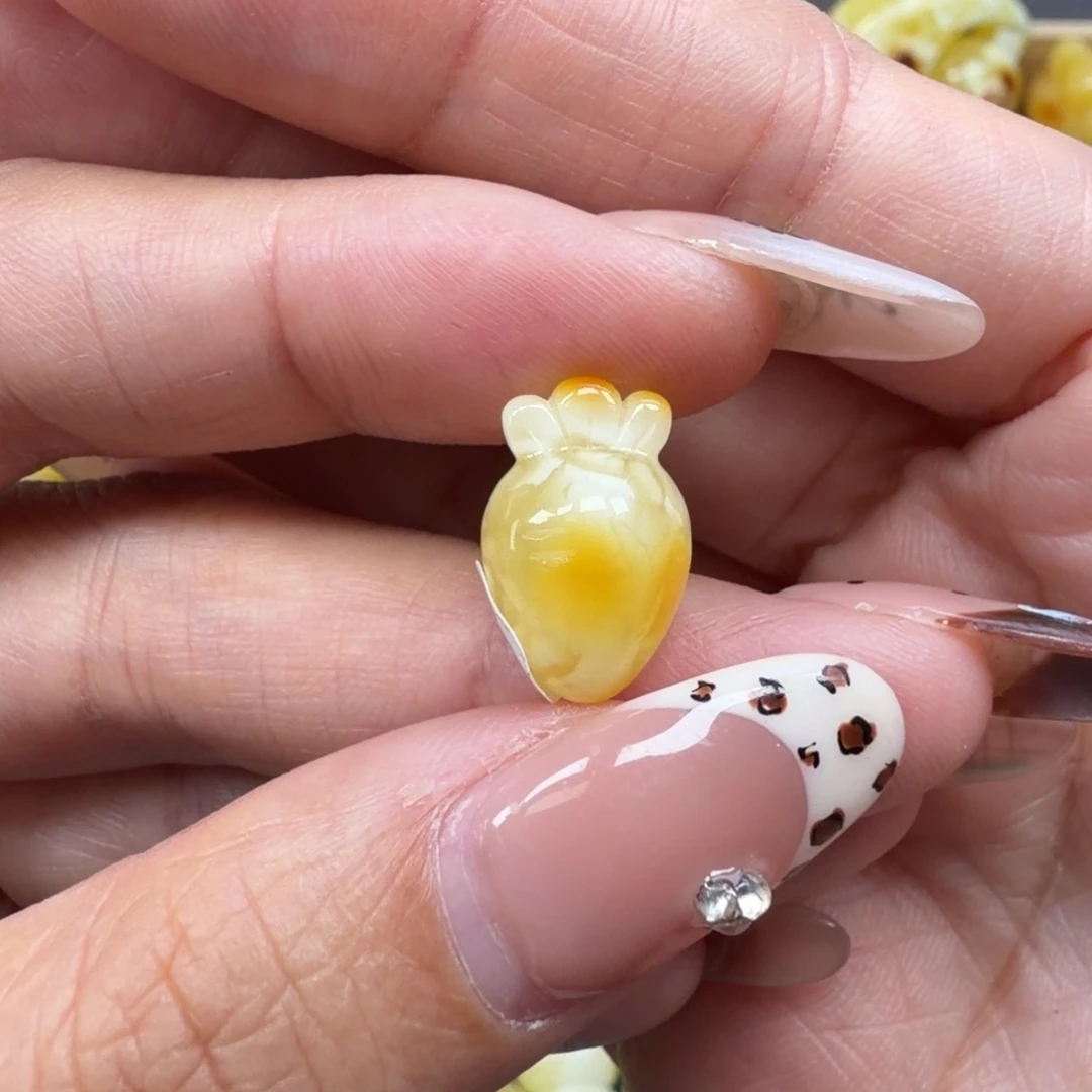 琥珀未镶嵌裸石蜜蜡