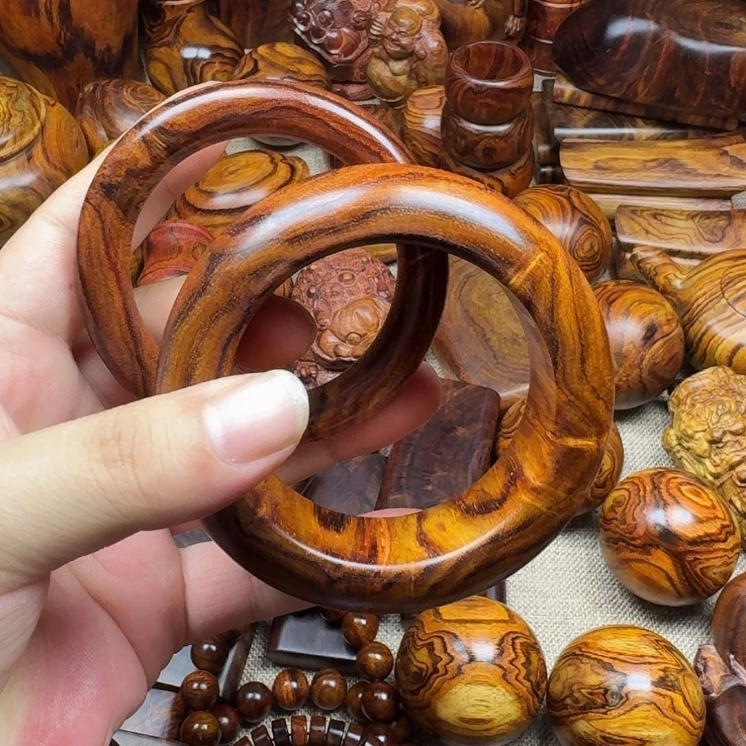 黄花梨/降香黄檀传****店我